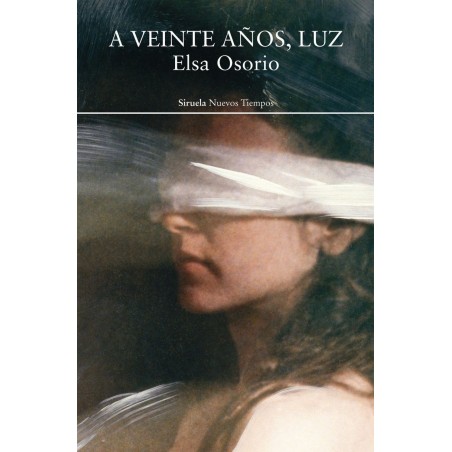 A veinte años, Luz