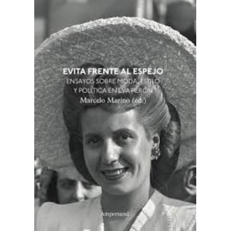 Evita frente al espejo