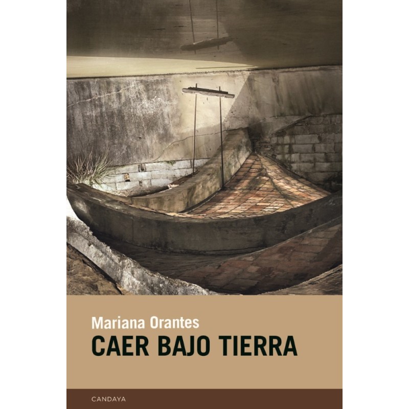 Caer bajo tierra